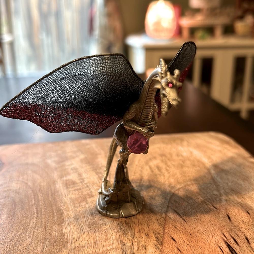 Pewter Red Eyed Dragon Signed by Gallo ‘98 Glitter Filled Net Wings Magical